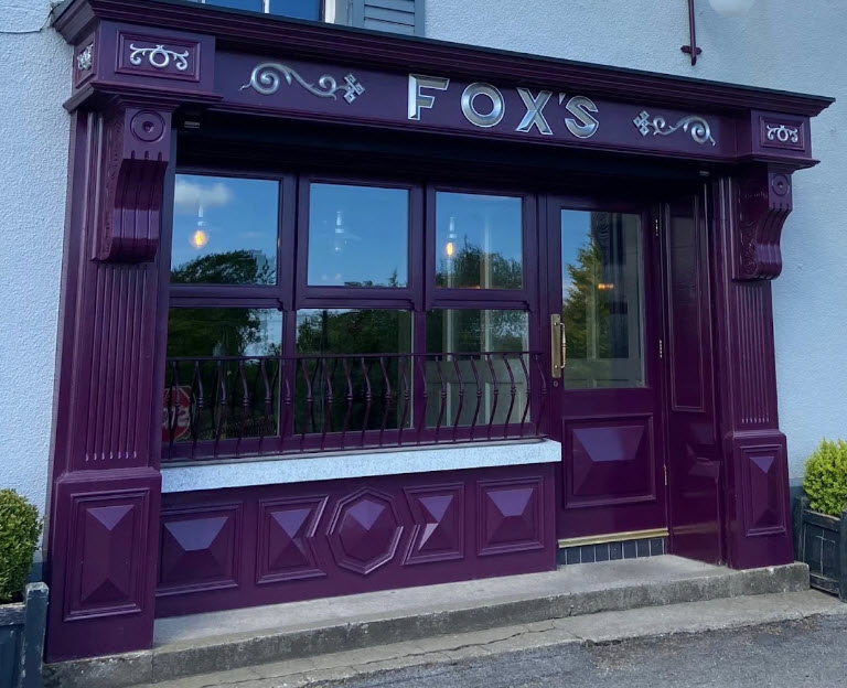Foxs (Foxs Castle Lounge), Ireland